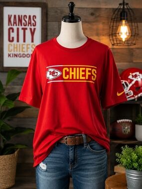 Nike Dri-FIT Kansas City Chiefs Tee Shirt Red Men’s 2XL